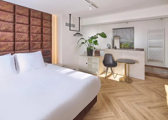 Boutique Hotel Darq
